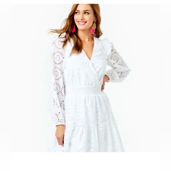LILLY PULITZER Taviana Eyelet Dress Resort White Circle Bloom Eyelet - Picture 3 of 13